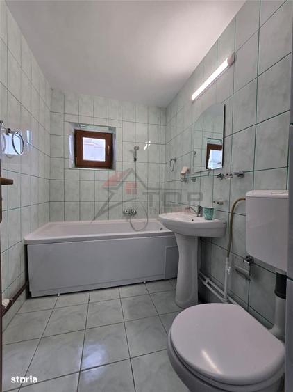 Zimbru - Tigarete, 3 camere decomandat 81mp, bloc din 91 - 9