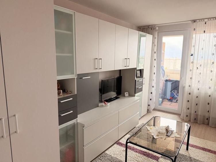 Apartament cu 2 camere în Astra