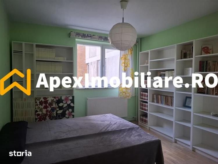 Apartament cu 2 camere decomandat în Drumul Taberei