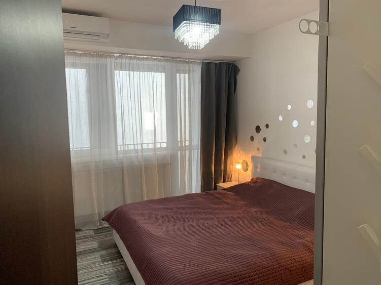 Duplex cu 4 camere cu Canalizare în Central