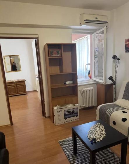 Apartament cu 2 camere decomandat, mobilat în Centrul Civic