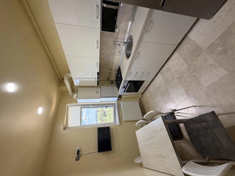 Apartament cu 2 camere decomandat în Drumul Taberei