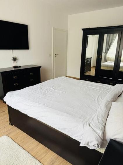 Apartament cu 3 camere decomandat, mobilat în Dobroești