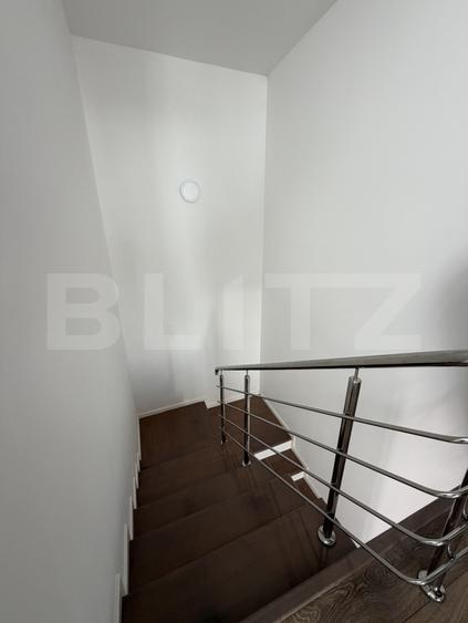 Duplex cu 4 camere cu Canalizare în Budiului