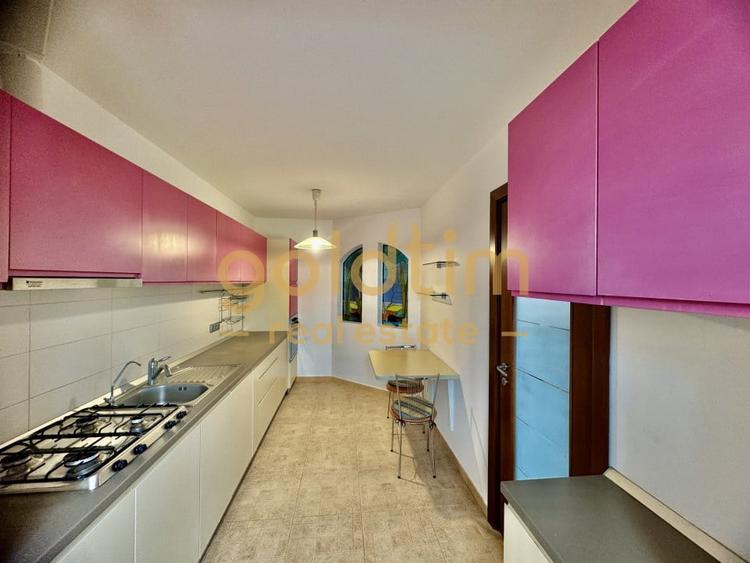 Apartament cu 3 camere semidecomandat, mobilat în Băneasa