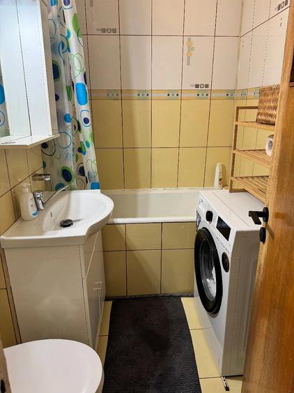 Apartament cu 2 camere decomandat în Dudești