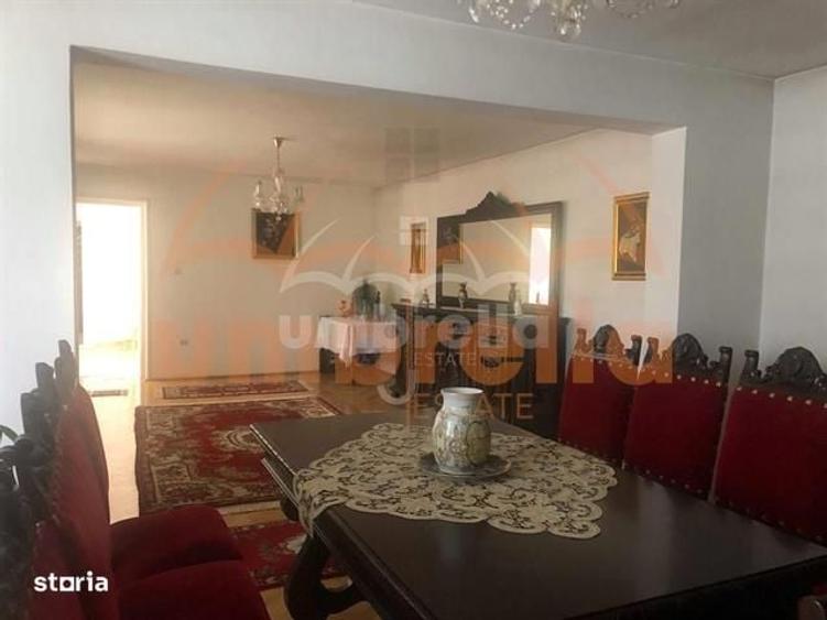 Casă cu 4 camere cu Teren 281 Mp în Central
