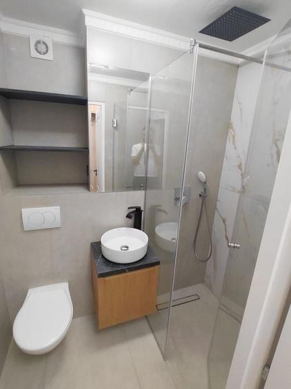Apartament cu 2 camere semidecomandat în Cloșca