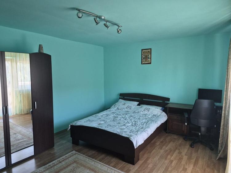Apartament cu 2 camere decomandat în Plopilor