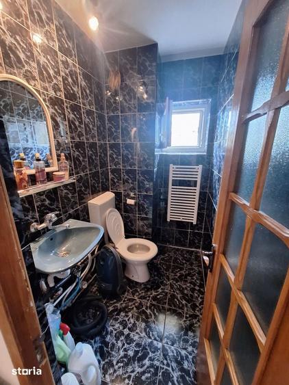 Apartament cu 3 camere decomandat în Traian