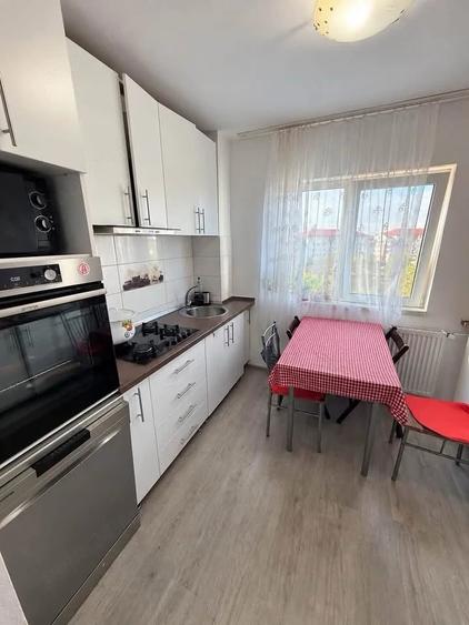 Apartament cu 3 camere decomandat în Calea Aradului