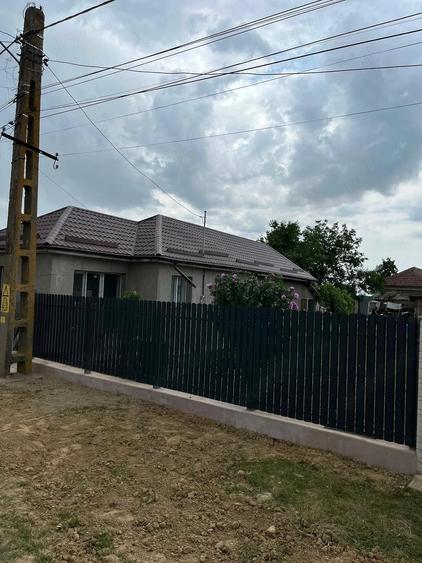 Casă cu Teren 700 Mp în Ciorani