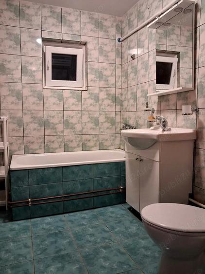 Apartament cu 3 camere decomandat în Snagov