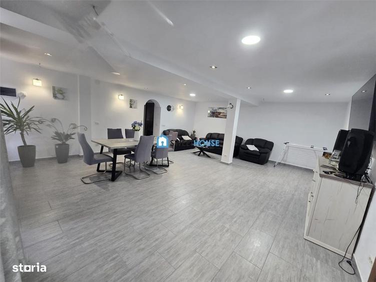 Casă cu 4 camere în Central