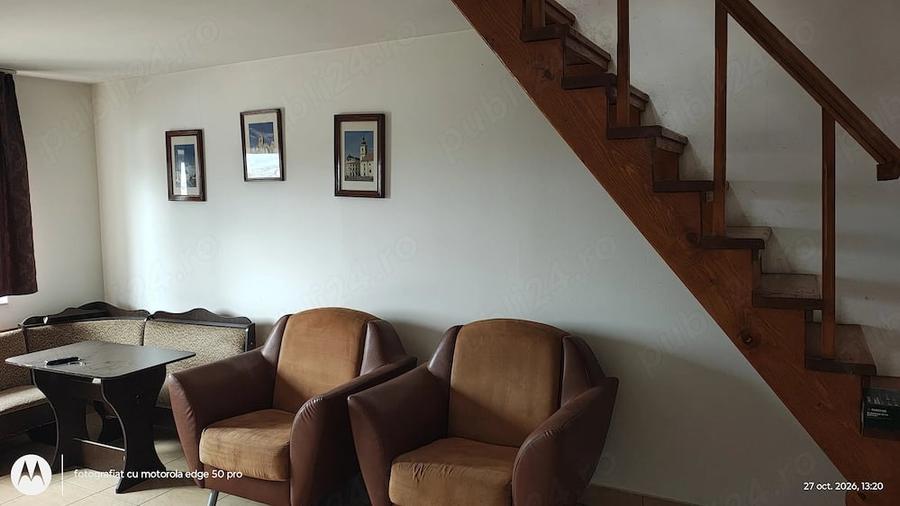 Apartament cu 3 camere decomandat în Exterior Vest