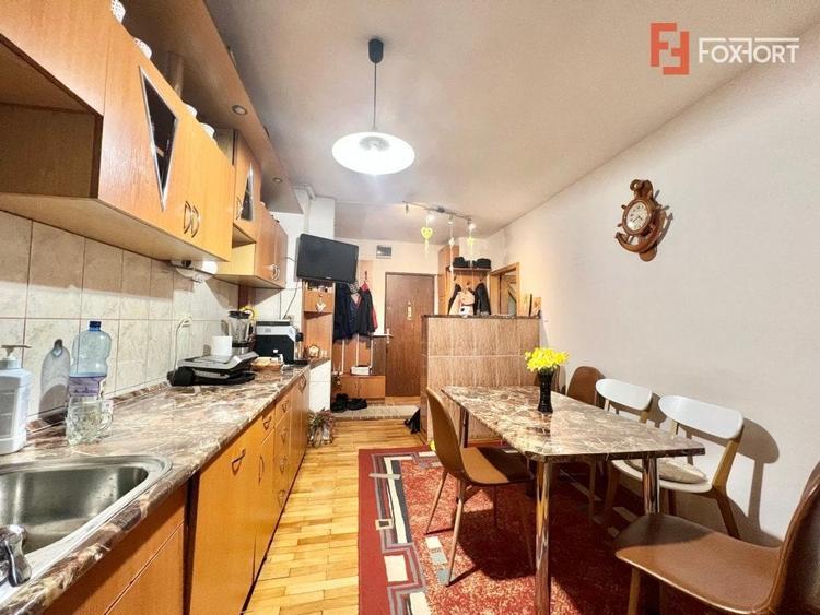 Apartament cu 3 camere decomandat, mobilat în Fabric