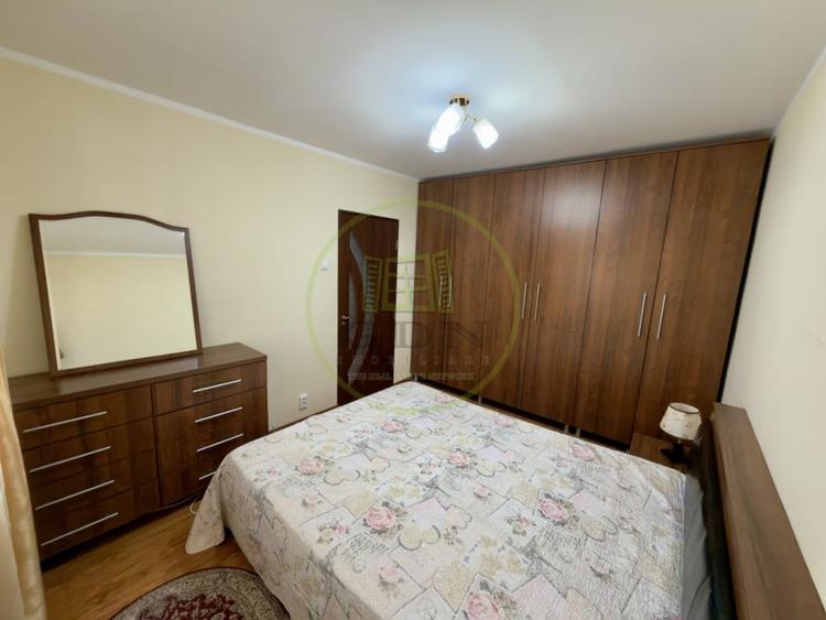 Apartament cu 2 camere semidecomandat, mobilat în Craiovița Nouă