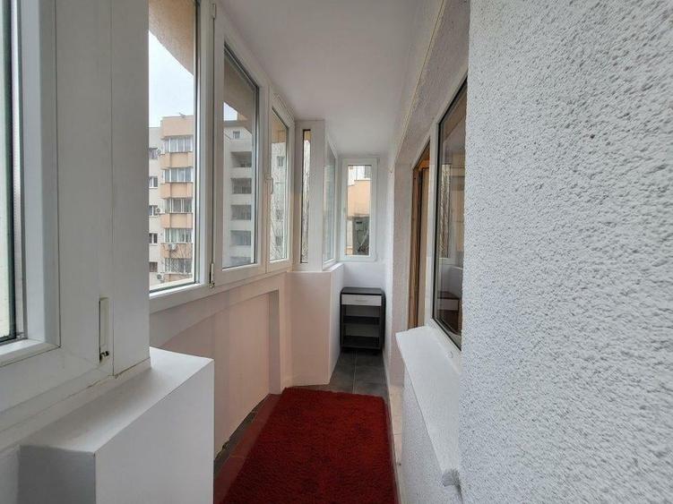 Garsonieră decomandată în Timpuri Noi