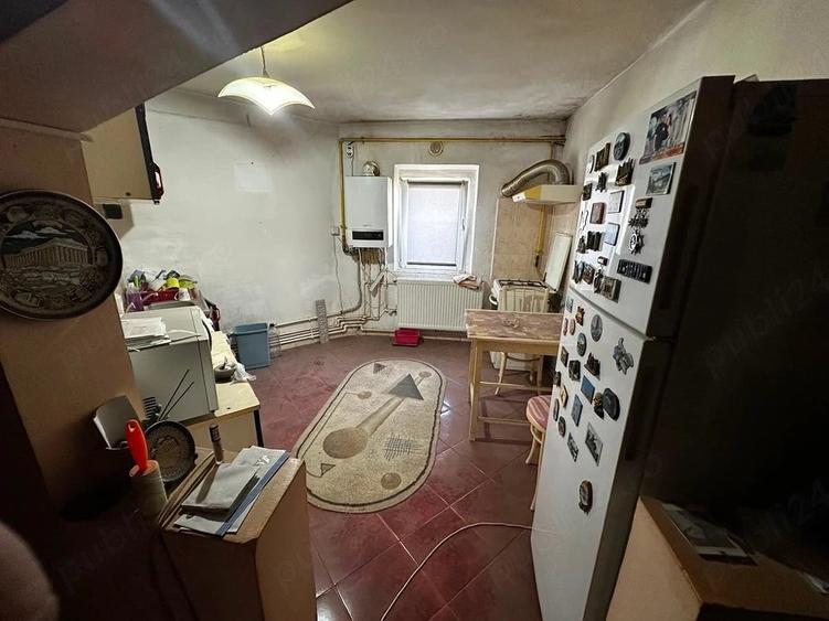 Apartament cu 2 camere semidecomandat în Exterior Vest