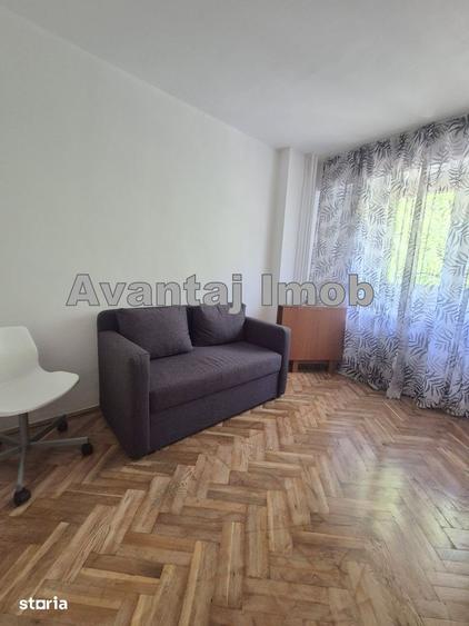 Apartament cu 3 camere decomandat în 13 Septembrie