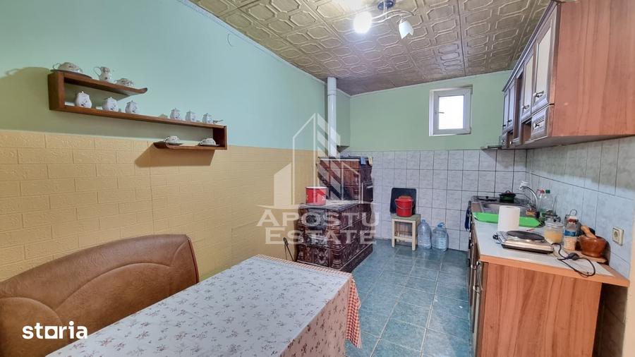 Casă cu 3 camere cu Teren 836 Mp în Giarmata