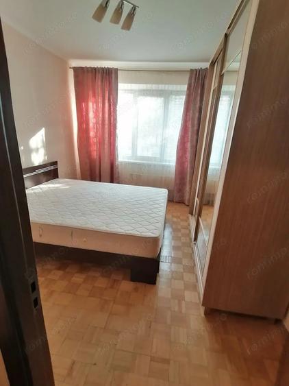 Garsonieră decomandată în Steaua