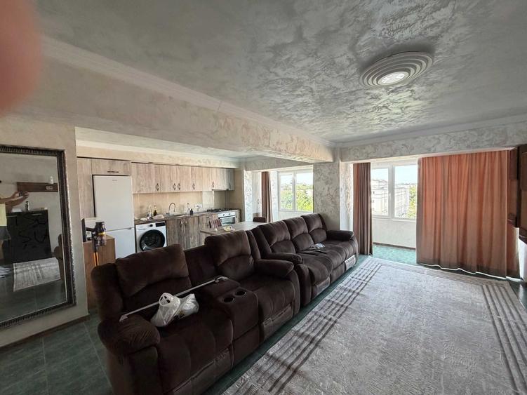 Apartament cu 3 camere în Central