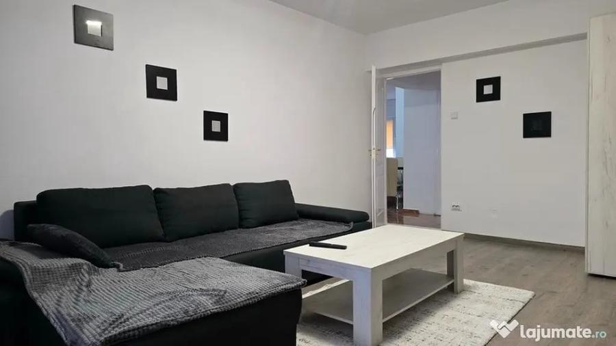 Apartament cu 2 camere decomandat în 22 Decembrie