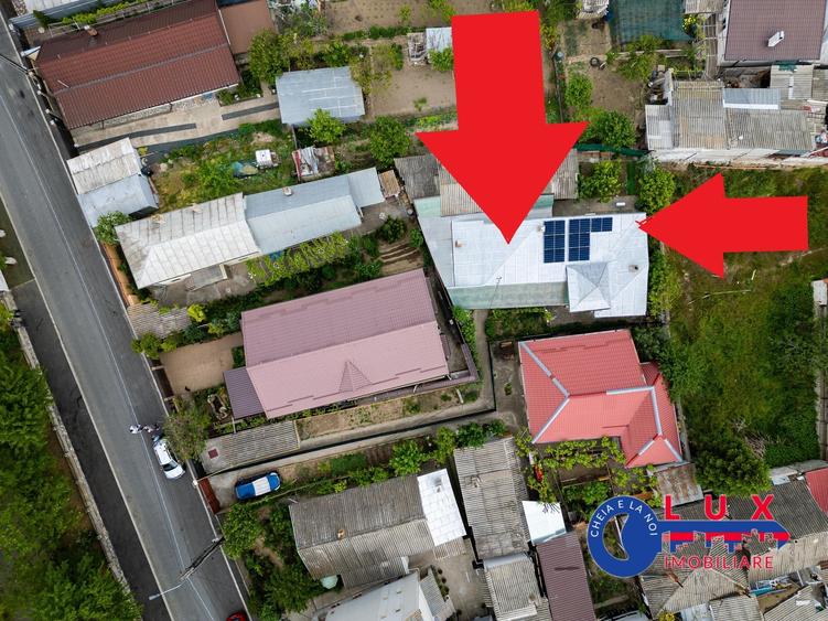Casă individuală cu 4 camere cu Canalizare în Ultracentral