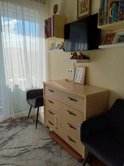 Garsonieră, mobilată în Iris