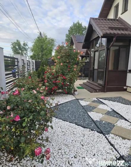 Casă cu 5 camere cu Teren 360 Mp în Central