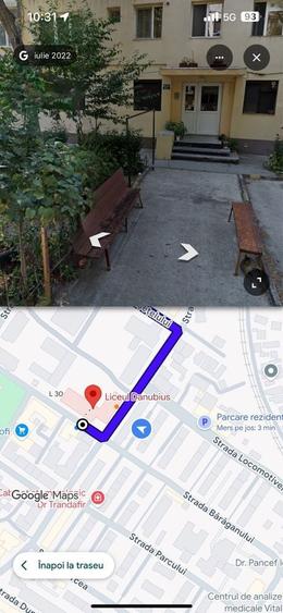 Apartament cu 3 camere semidecomandat în Central