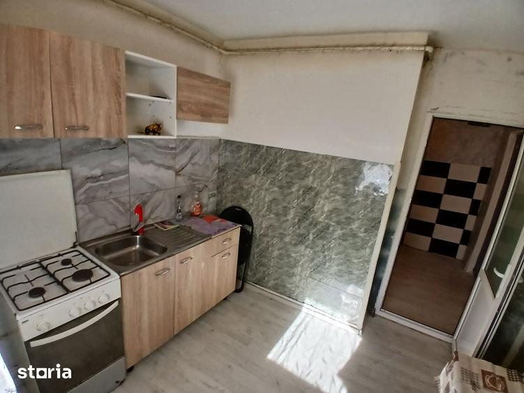 Apartament cu 2 camere decomandat în Est