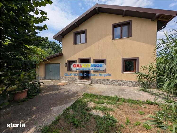 Casă cu 5 camere cu Teren 2000 Mp în Gruiu