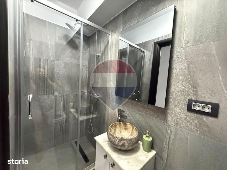 Apartament cu 4 camere în Titan