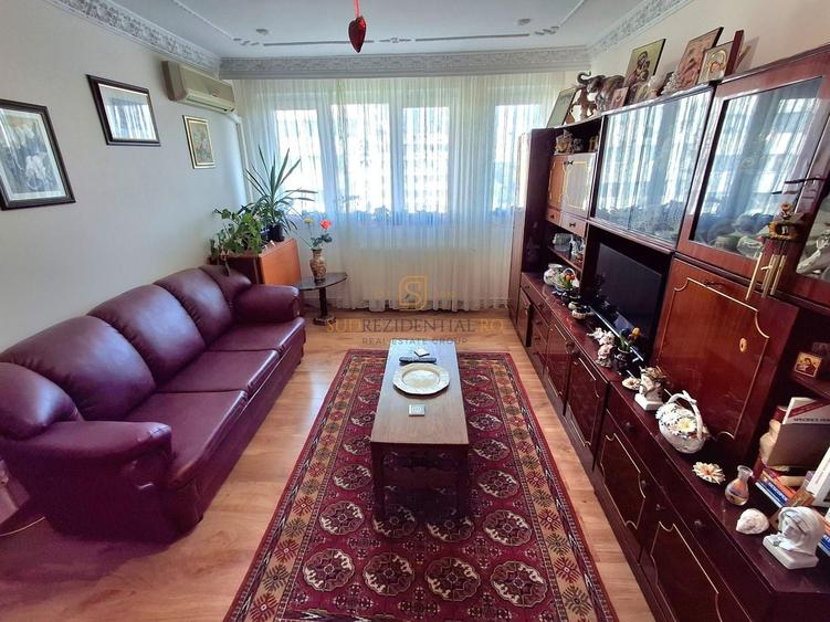 Apartament cu 3 camere semidecomandat, mobilat în Brâncoveanu