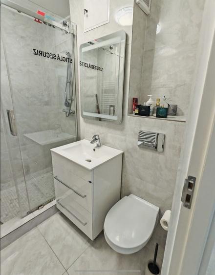 Apartament cu 2 camere decomandat în Păcurari