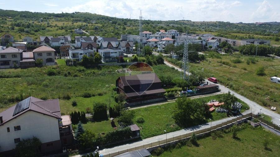 Teren Construcții intravilan de 593 mp, în Borhanci