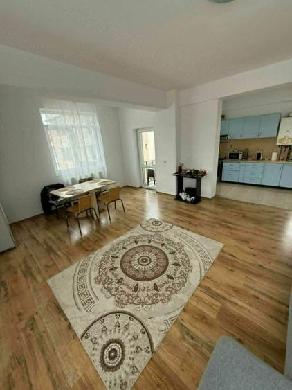 Apartament cu 2 camere semidecomandat în Semicentral