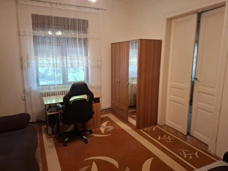 Casă cu Teren 500 Mp în Telegrafului