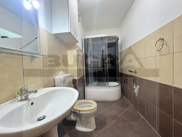 Apartament cu 2 camere semidecomandat în Chinteni