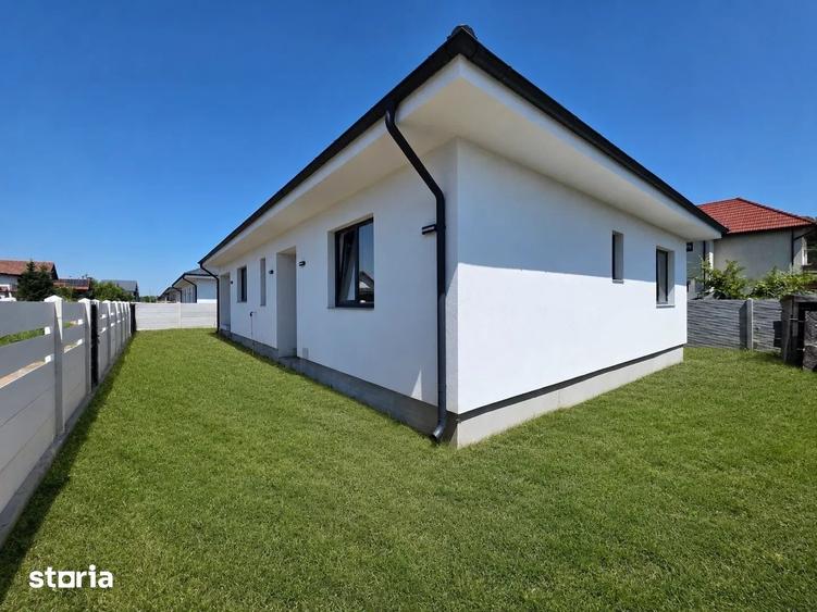 Casă cu 4 camere cu Teren 400 Mp în Domnești