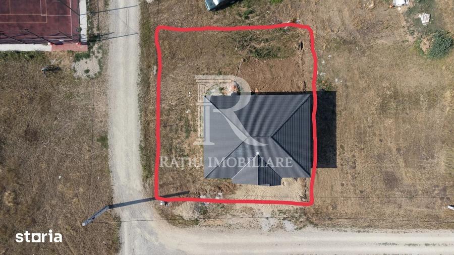 Casă cu 4 camere cu Teren 519 Mp în Sântandrei