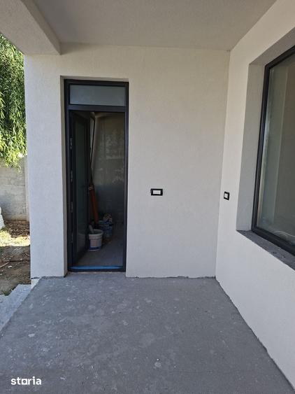 Casă cu 3 camere cu Teren 447 Mp în Central