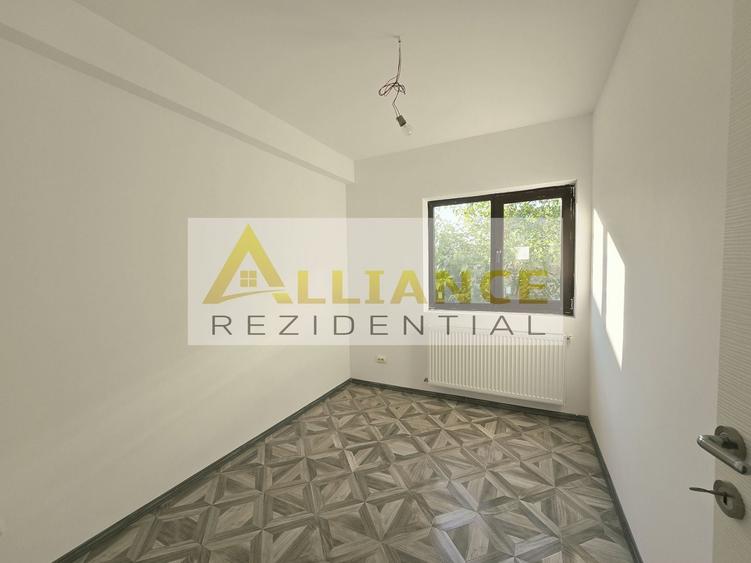 Casă individuală cu 5 camere cu Canalizare în Berceni