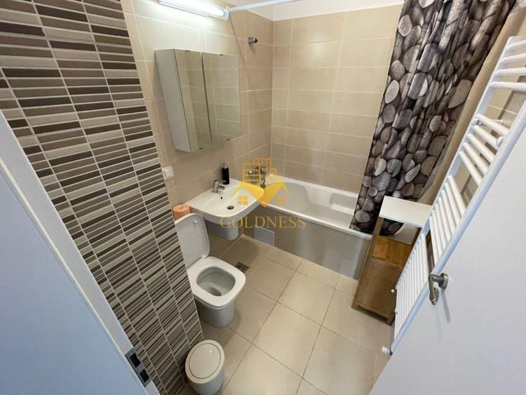 Apartament cu 2 camere semidecomandat, mobilat în Calea Turzii