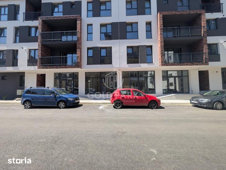 Spațiu comercial, de 140 mp, în Florești