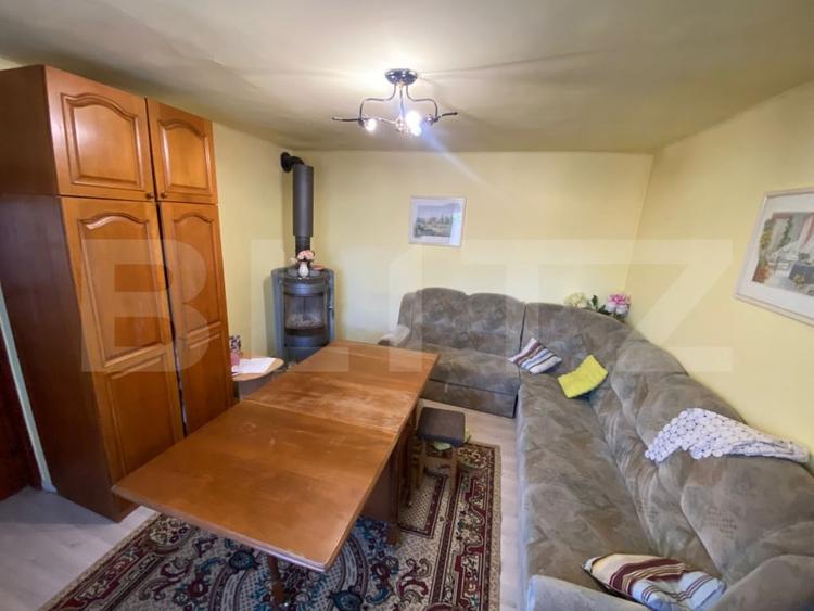 Casă individuală cu 3 camere cu Canalizare în Dâmbul Rotund