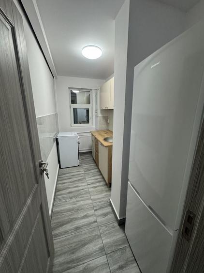 Apartament cu 2 camere semidecomandat în Exterior Vest