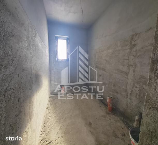 Casa individuala de vanzare, pe parter, 4 camere si 2 bai, Sag - 9